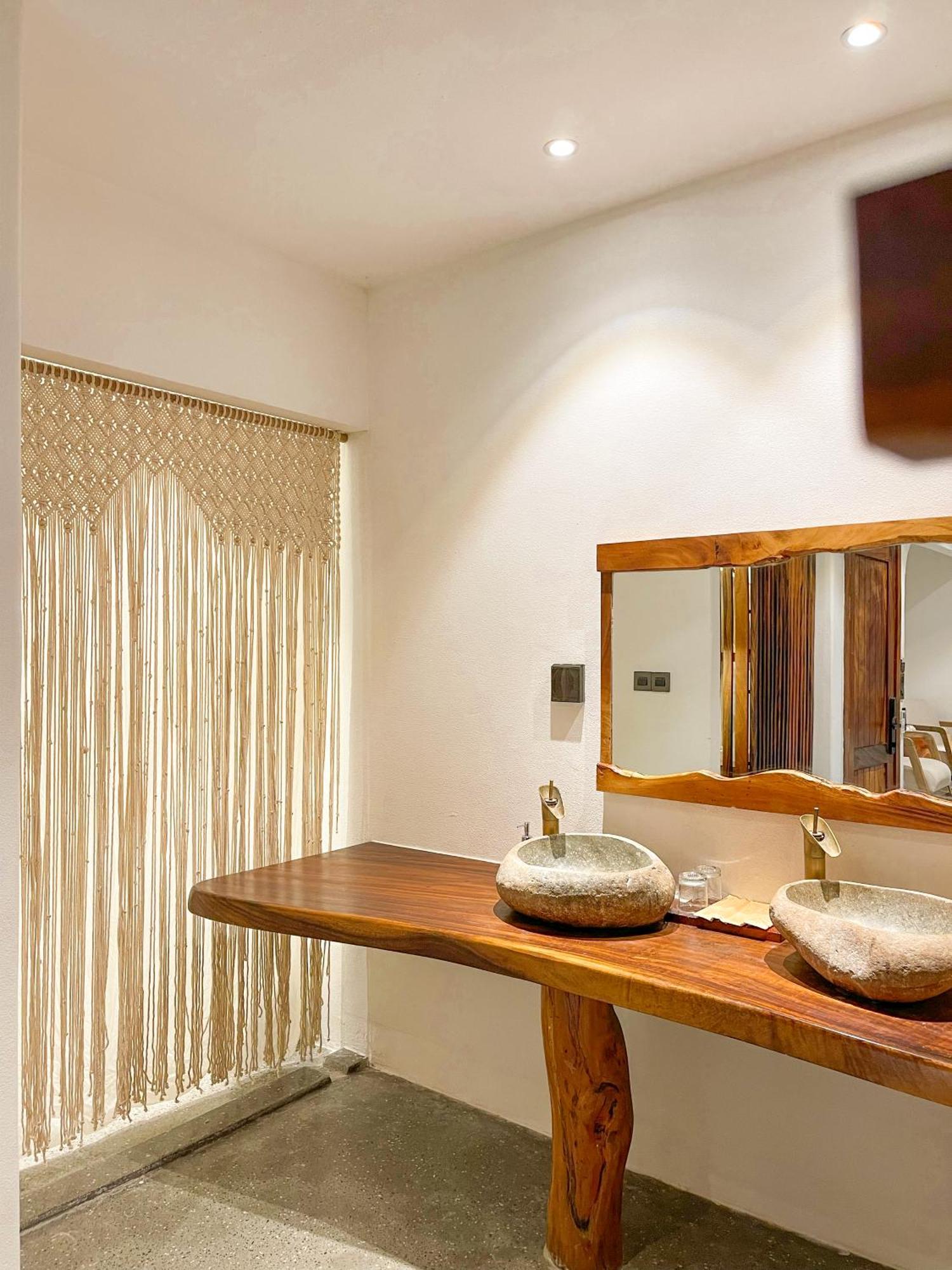 La Grotta Hotel - Phu Quoc Emerald Bay 외부 사진